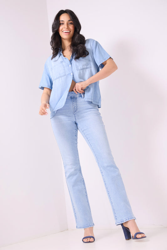 Pull-on Bootcut Jeans with real pockets