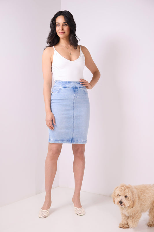 Pull-on Denim Skirt with 5 Pockets