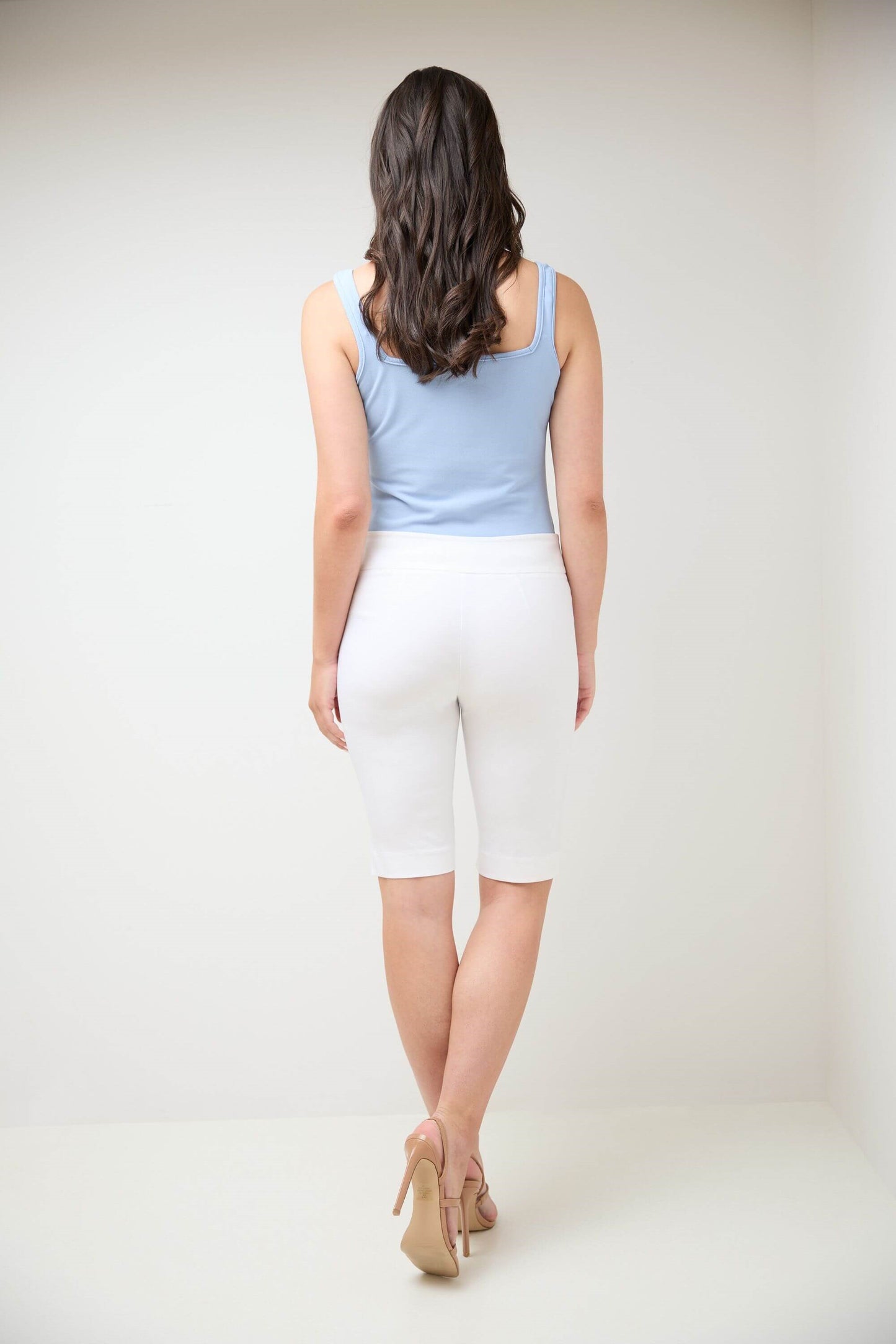 Women’s 12” Classic Shorts with Fake Front Pockets