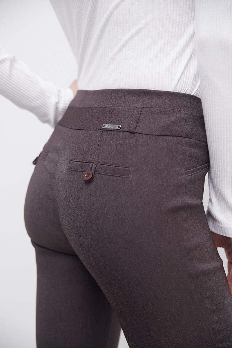 Slimming classic pants