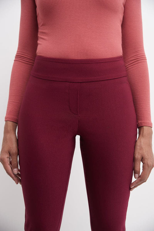 Straight leg pants with tummy control