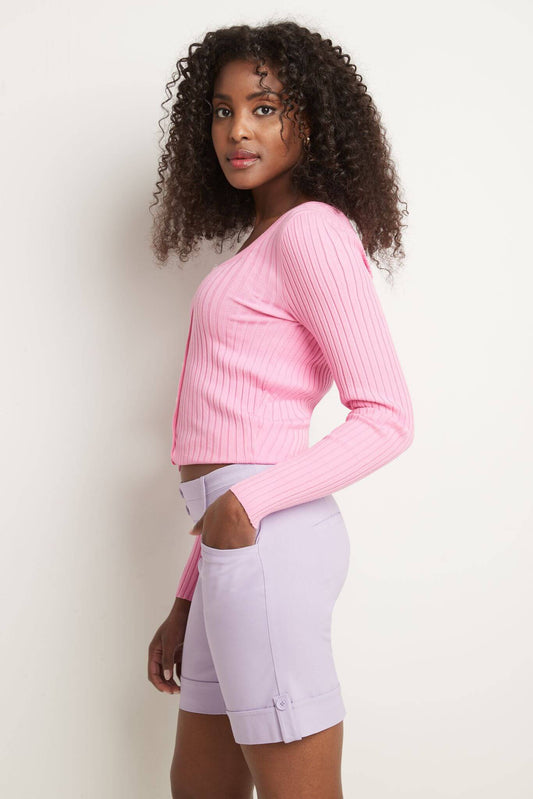 Women’s 8” Classic Shorts with Stitched Cuff