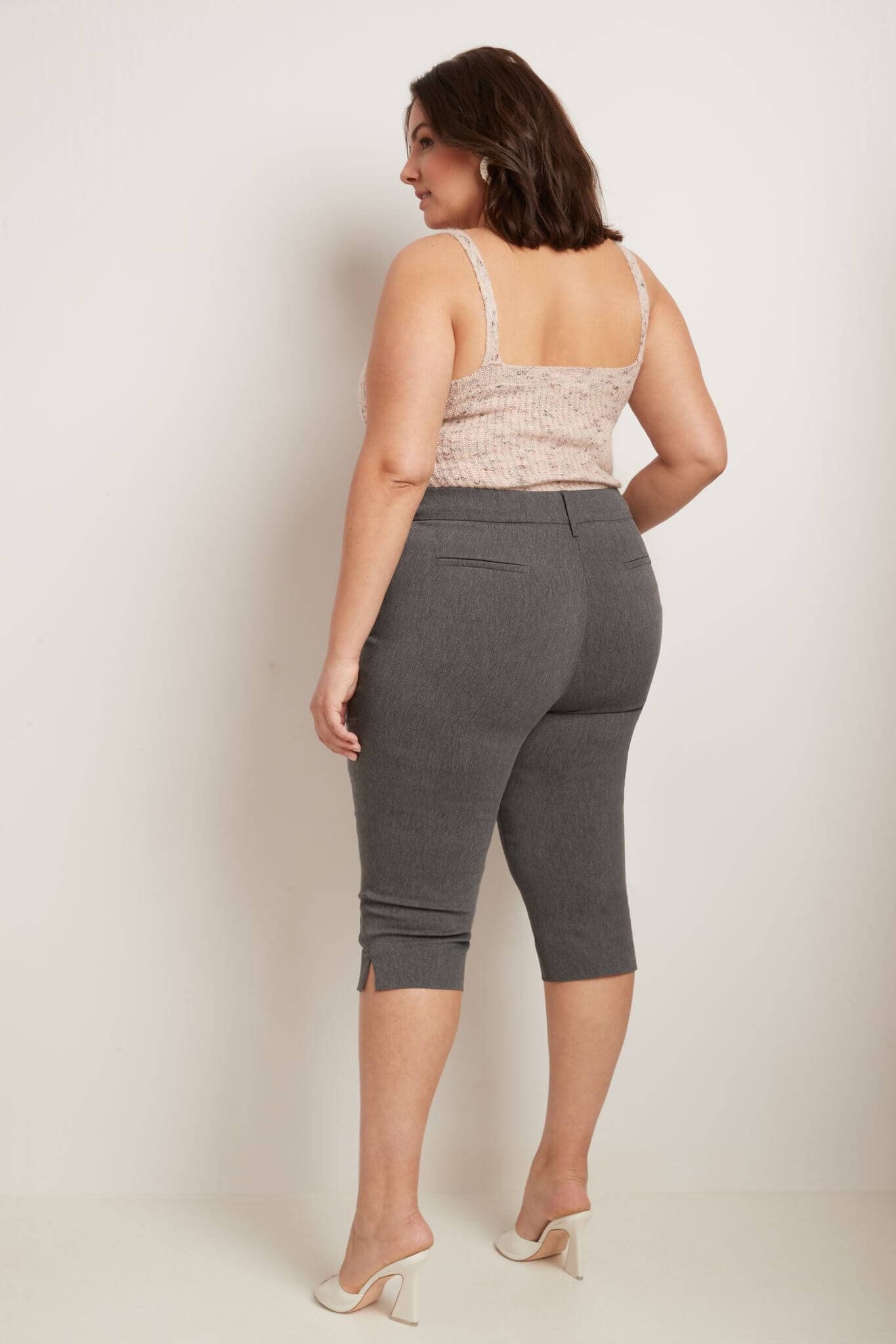 Slimming Plus Size Capris with Real Pockets