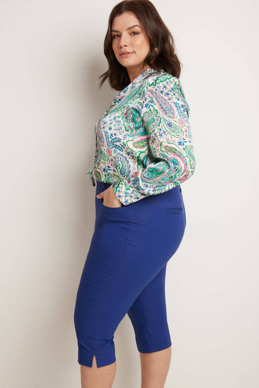Slimming Plus Size Capris with Real Pockets