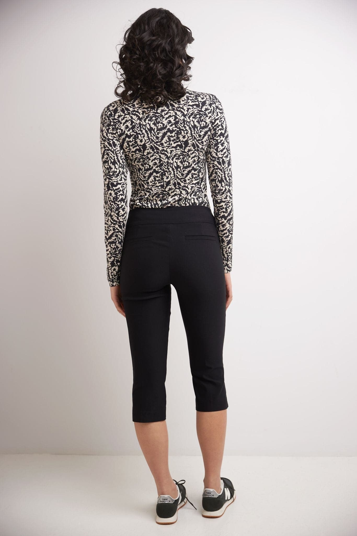 Secret Pocket Capris with Wide Waistband