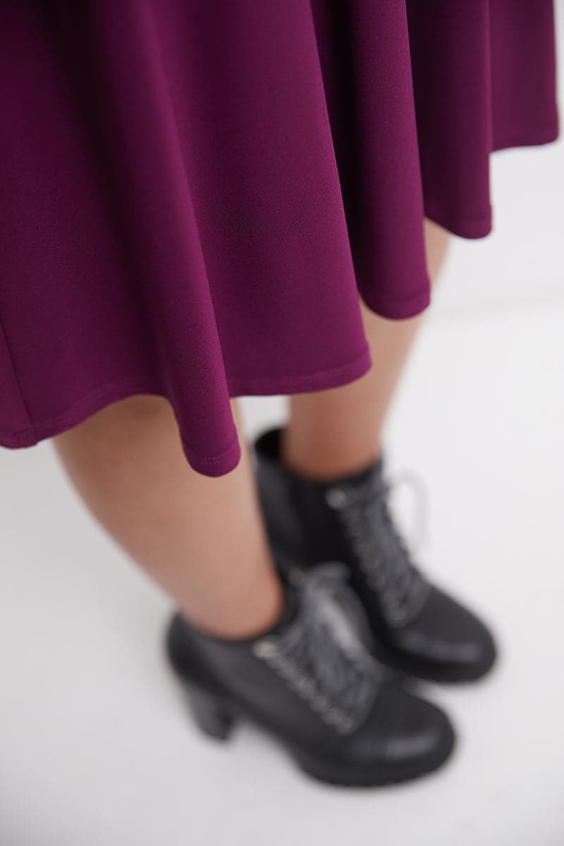 Form-fitting 3/4 Sleeve Dress with Ruching