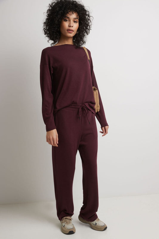 Rekucci Women's Simply Soft Boatneck Knit Top