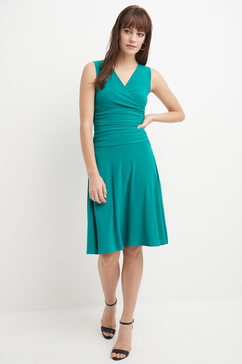 Form-Fitting Sleeveless Dress with Tummy Control