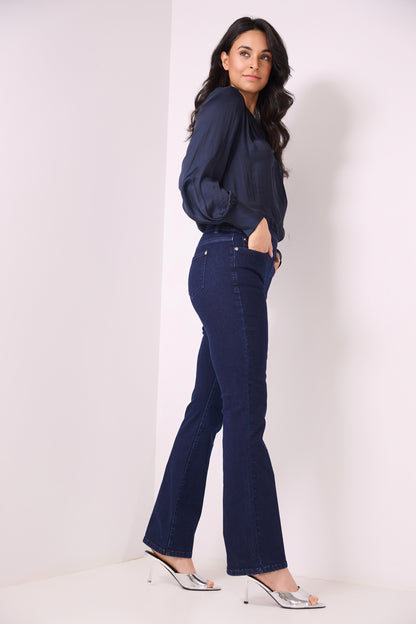 Pull-on Bootcut Jeans with real pockets