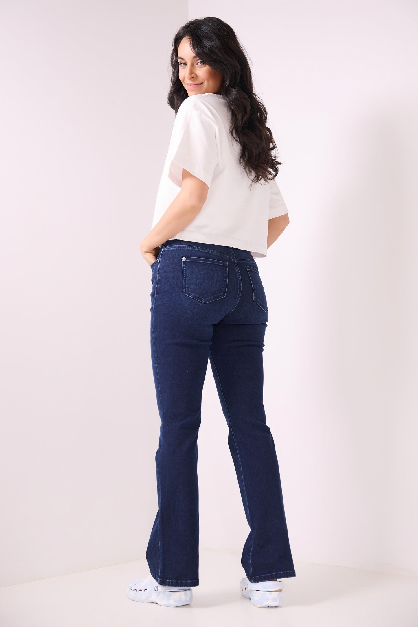 Pull-on Bootcut Jeans with real pockets