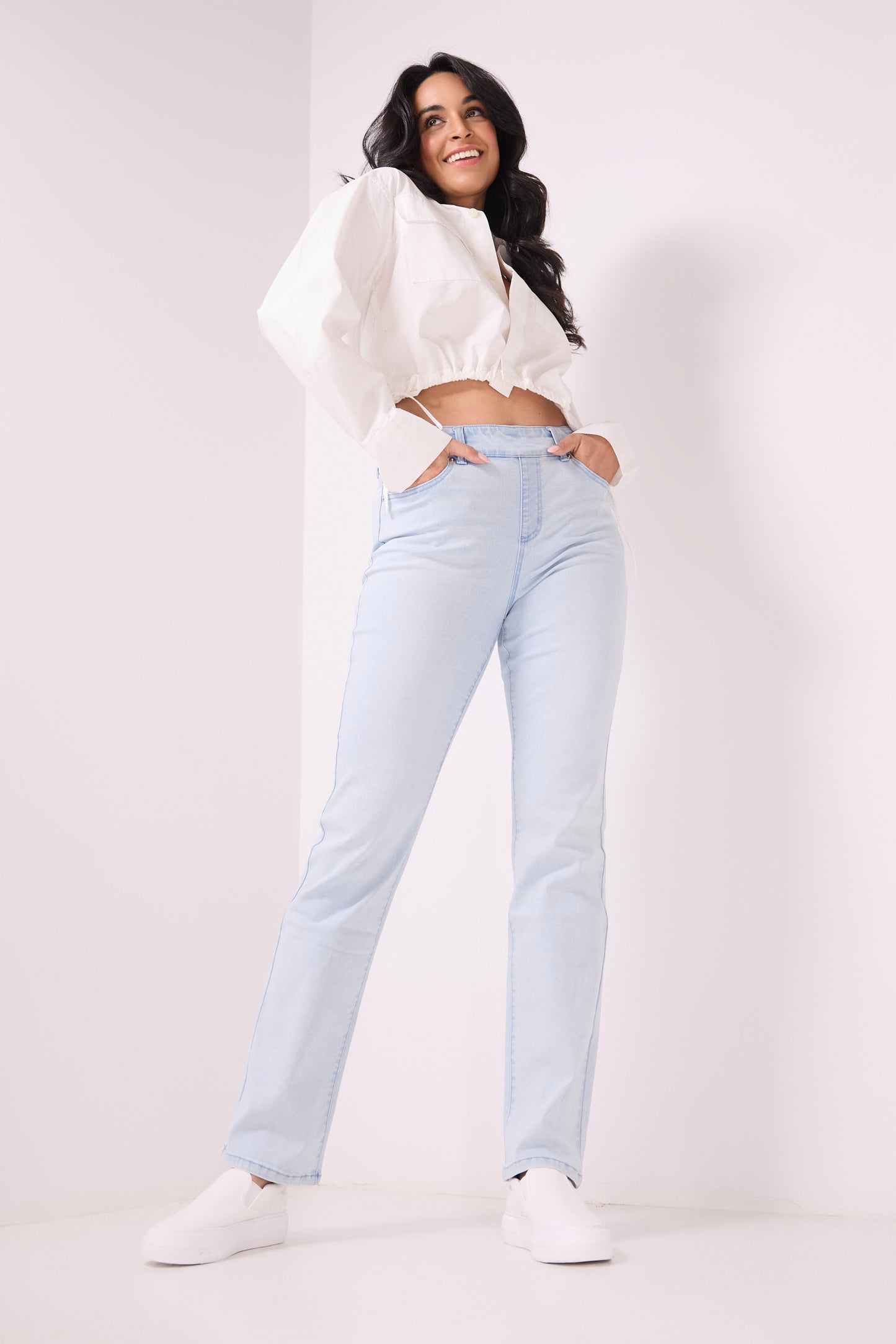 Secret Figure Pull-on Straight Leg Jeans with 5 real pockets