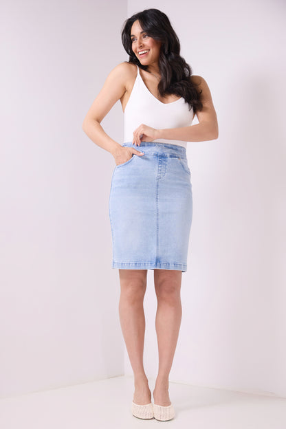 Pull-on Denim Skirt with 5 Pockets