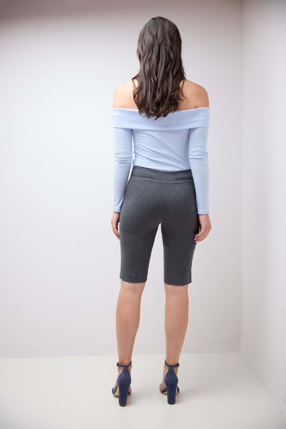 Women’s 12” Classic Shorts with Fake Front Pockets