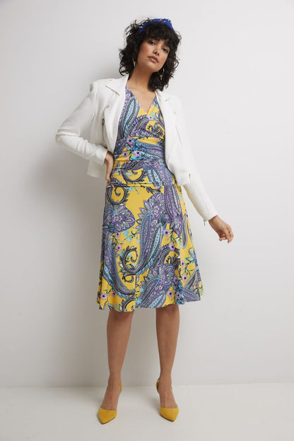 Form-Fitting Sleeveless Dress with Tummy Control