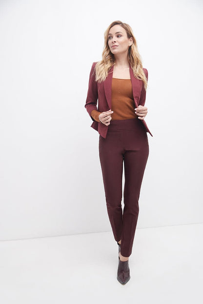 Slimming classic pants