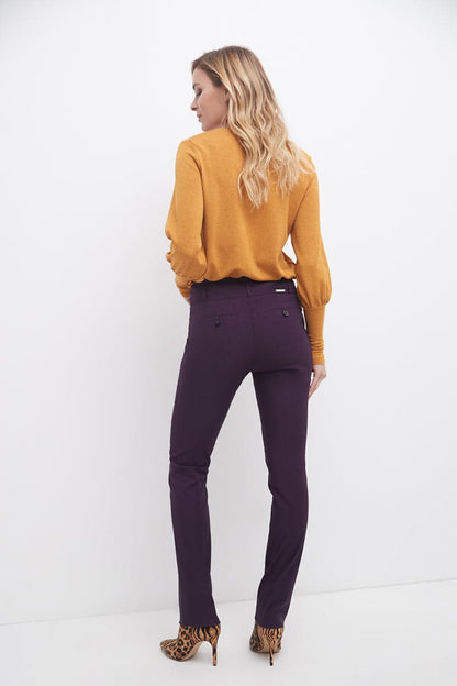 Slimming classic pants
