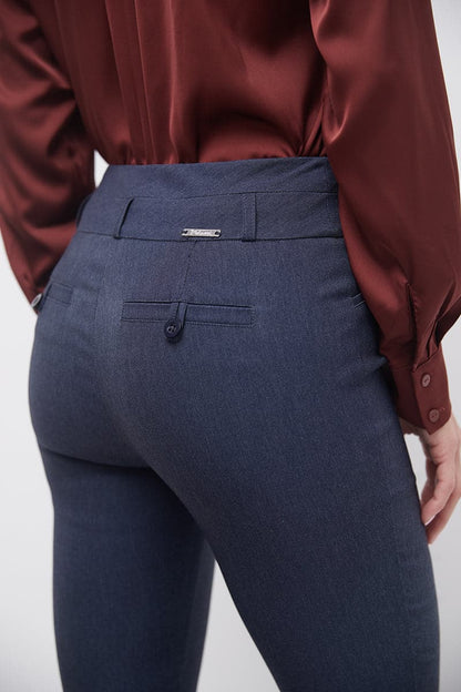 Slimming classic pants