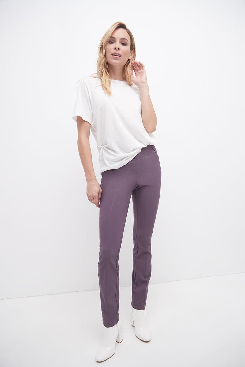 Slimming classic pants