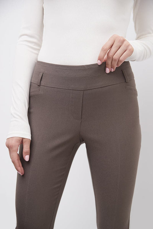 Slimming classic pants