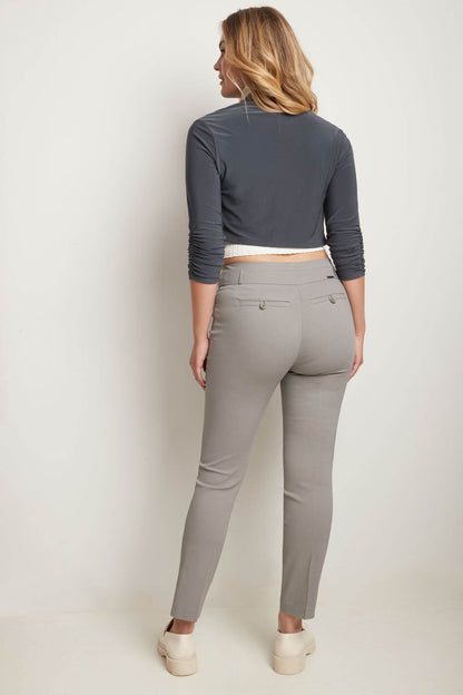 Slimming classic pants
