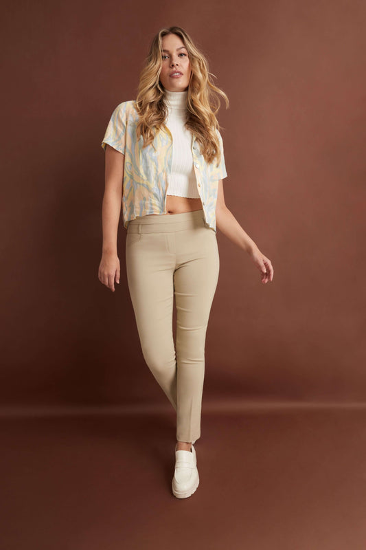 Slimming classic pants