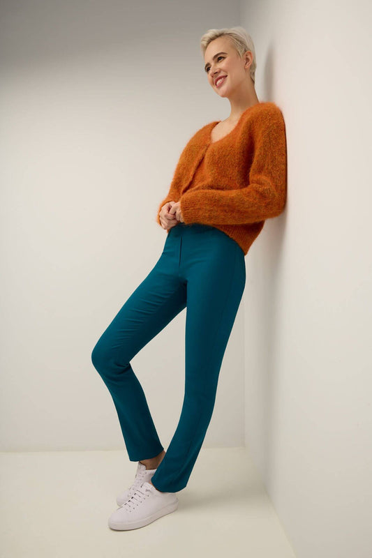 Slimming classic pants