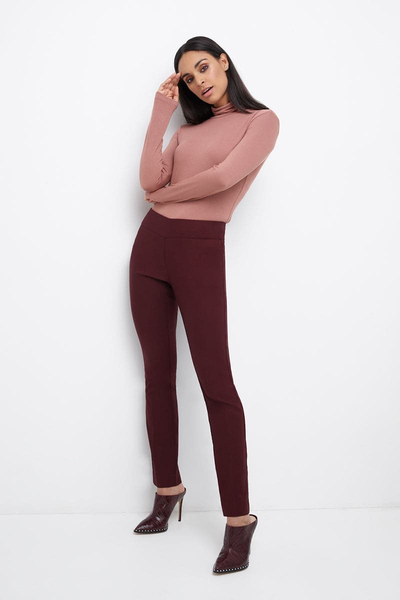 Straight leg pants with tummy control