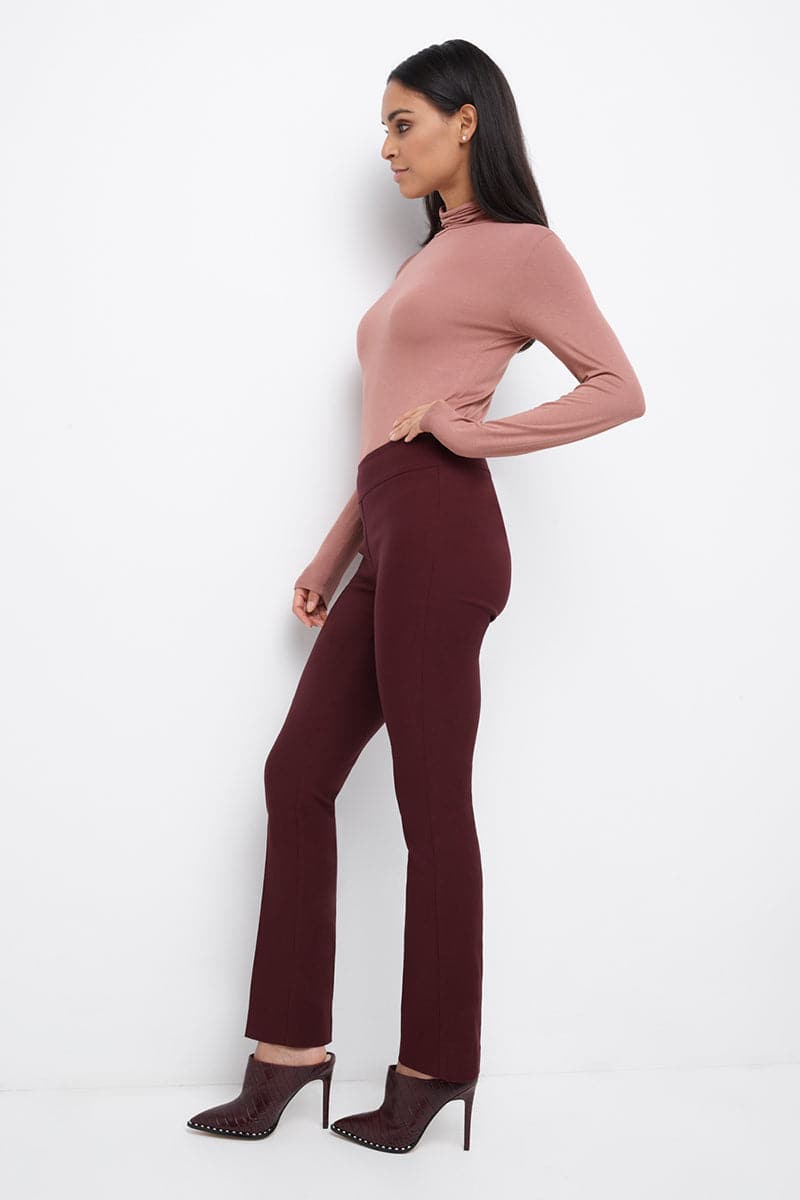 Straight leg pants with tummy control