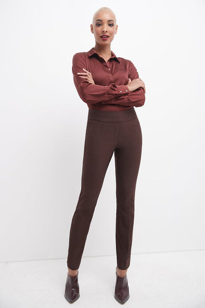 Straight leg pants with tummy control