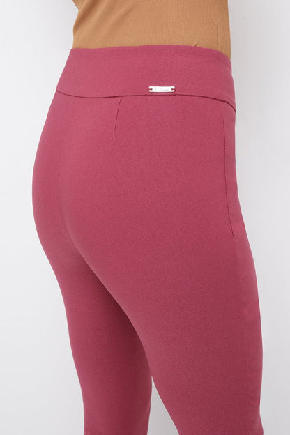 Straight leg pants with tummy control