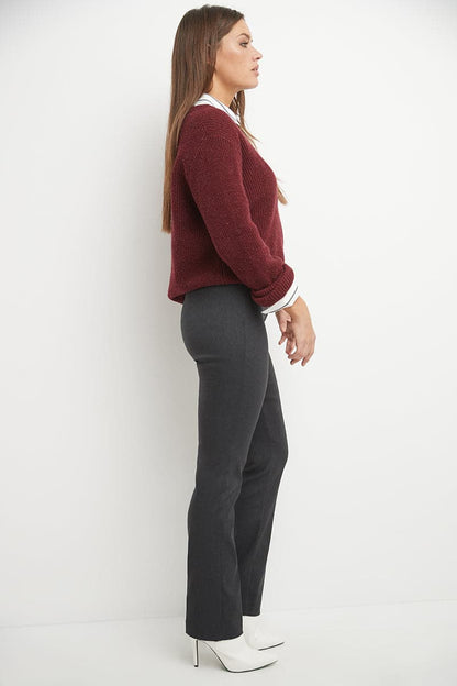 Straight leg pants with tummy control