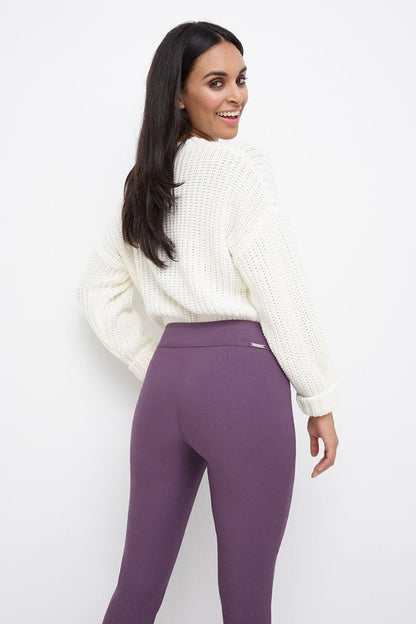 Straight leg pants with tummy control