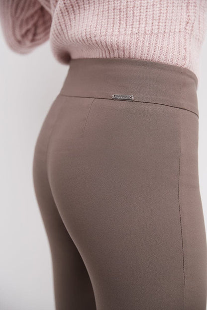 Straight leg pants with tummy control