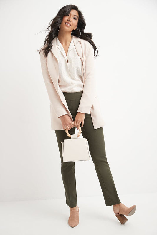 Straight leg pants with tummy control