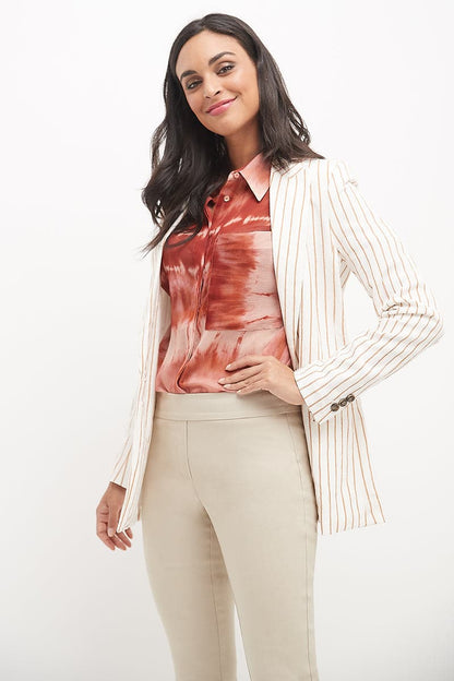 Straight leg pants with tummy control