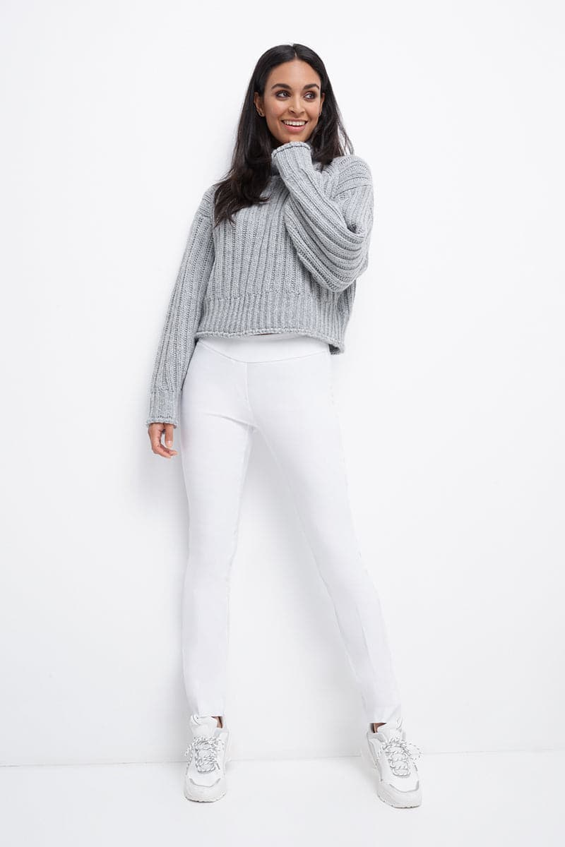 Straight leg pants with tummy control