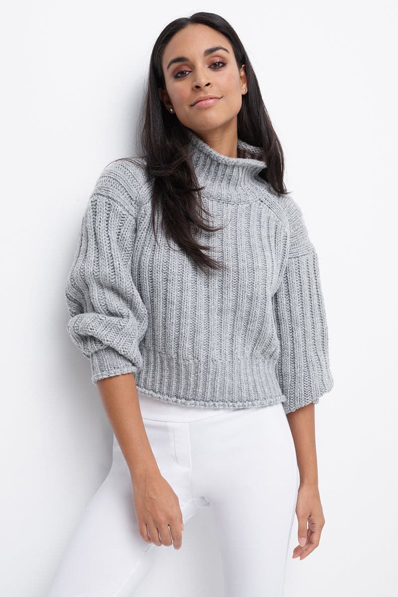 Straight leg pants with tummy control