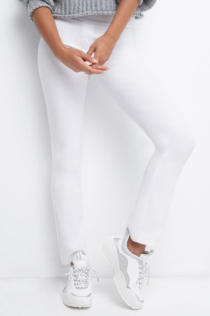 Straight leg pants with tummy control