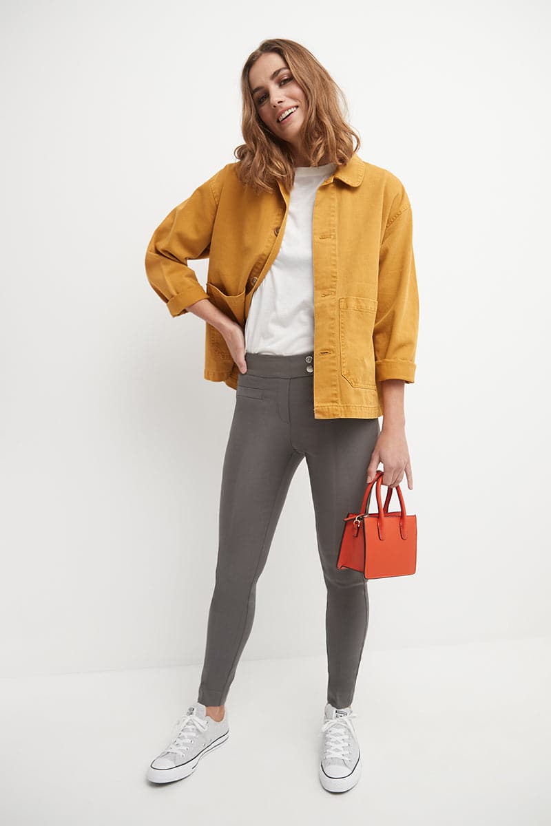 Skinny ankle pants with snaps