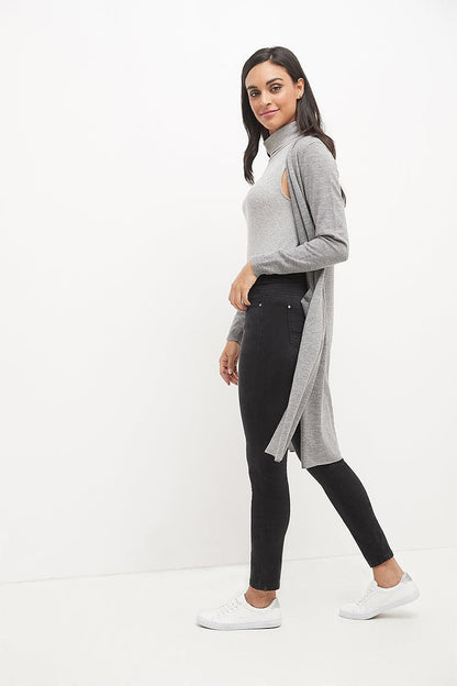 Skinny Pull-On Jeans with 5 Pocket Styling