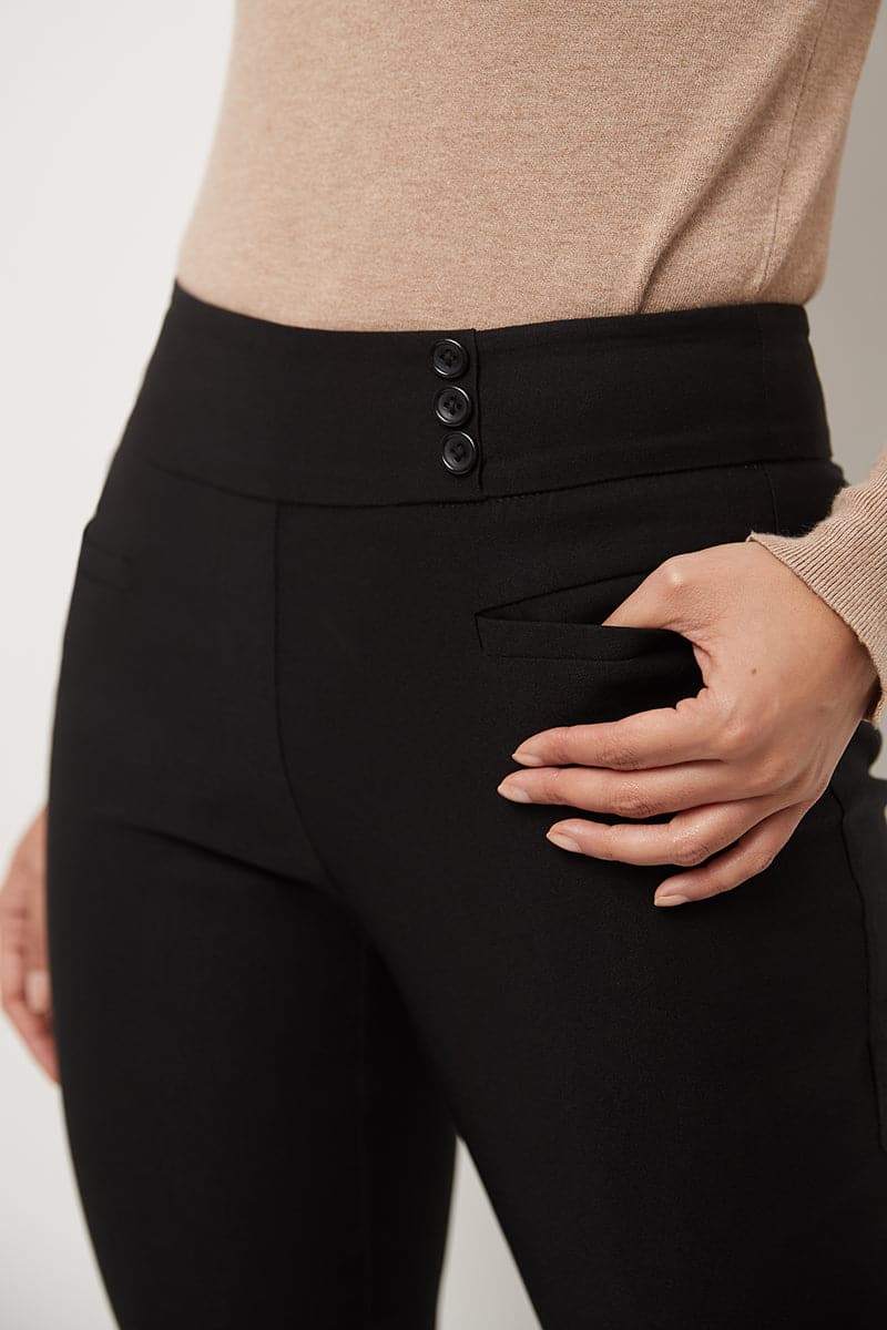 Straight classic pants with tummy control and pockets