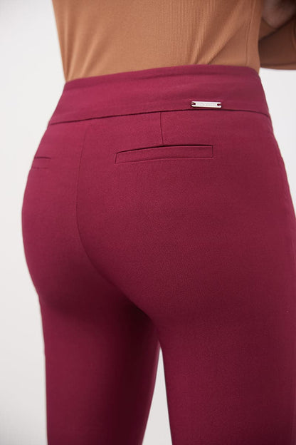 Straight classic pants with tummy control and pockets
