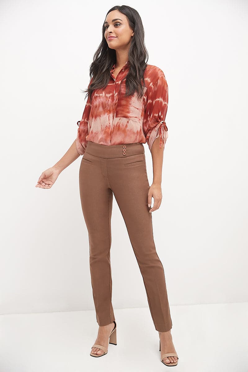 Straight classic pants with tummy control and pockets