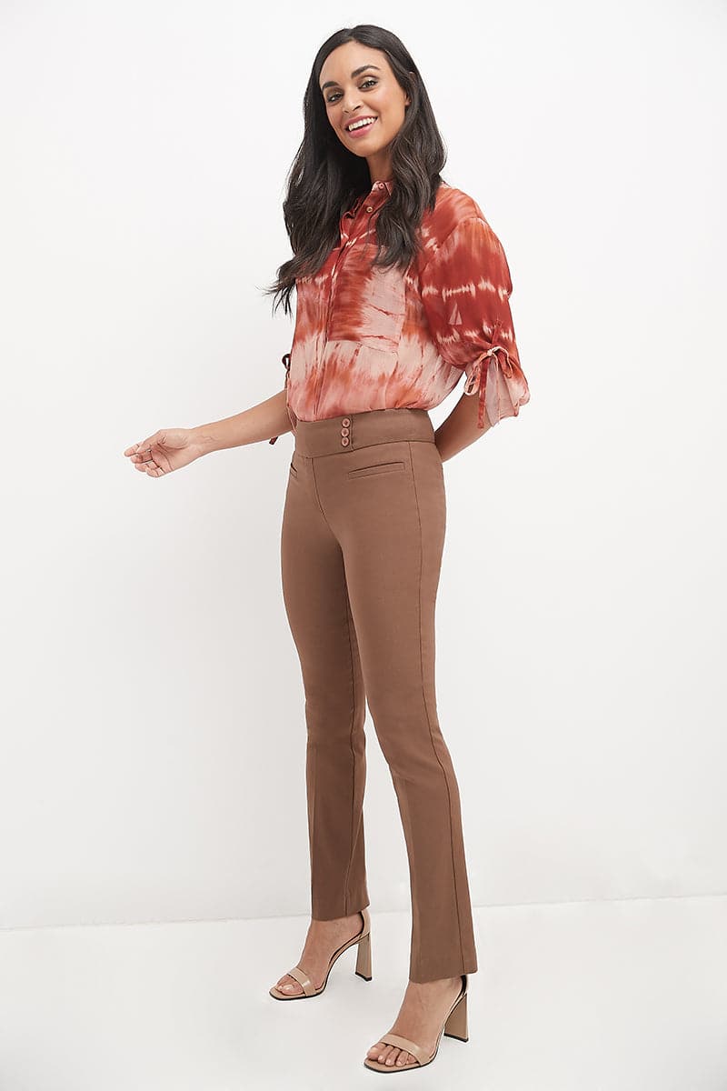Straight classic pants with tummy control and pockets