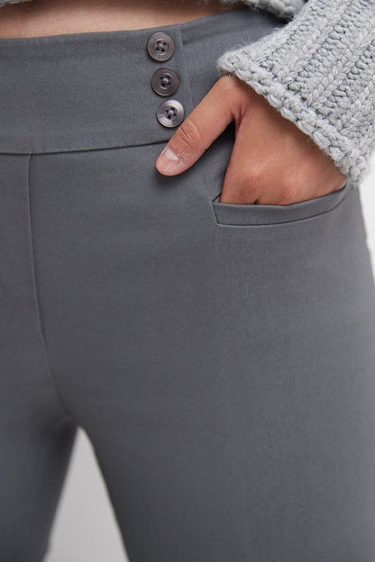 Straight classic pants with tummy control and pockets