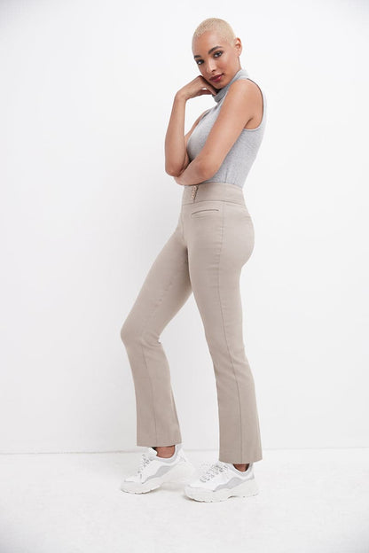 Straight classic pants with tummy control and pockets