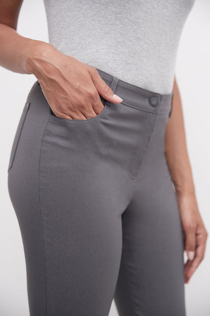 Stretch 5 pocket straight leg pants