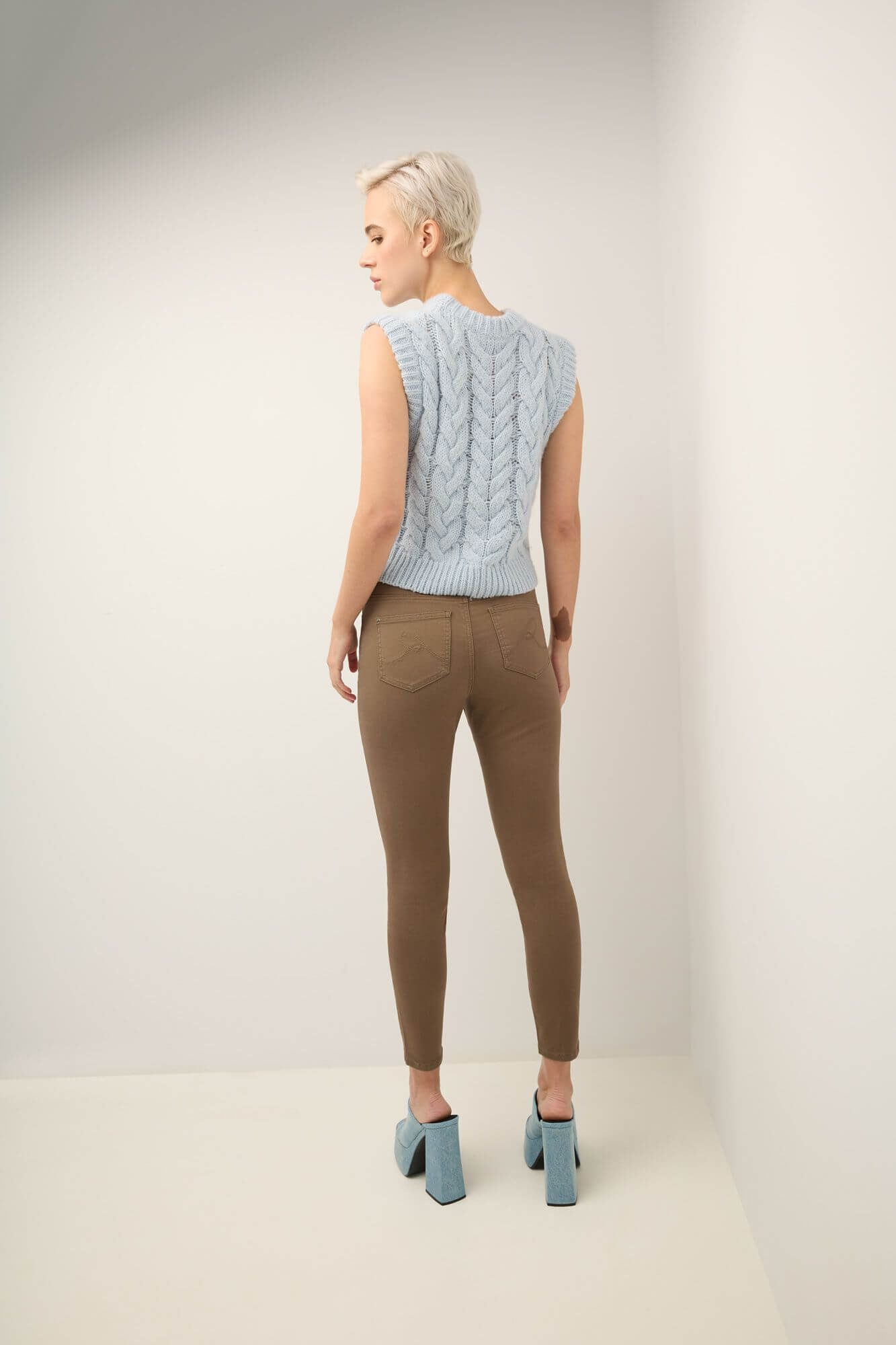 Skinny Pull-On Colored Jeans with Pockets