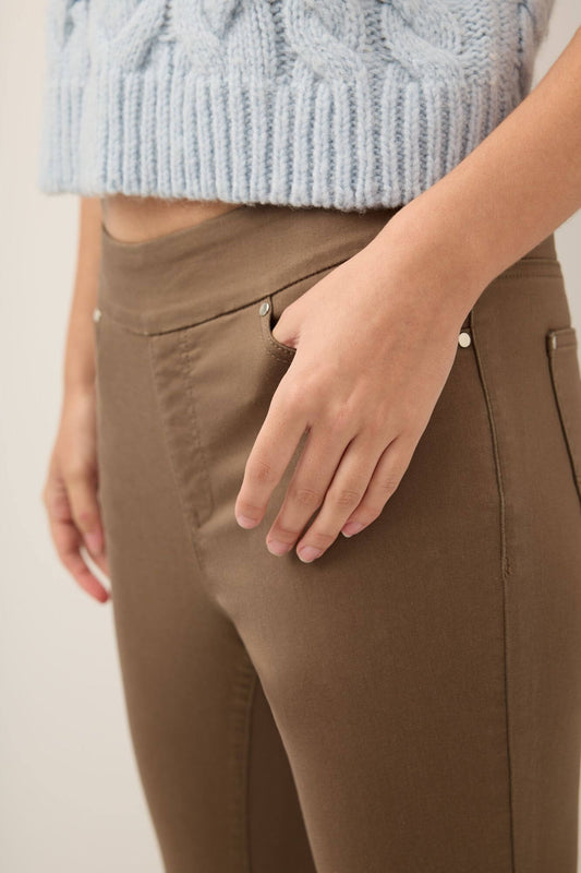 Skinny Pull-On Colored Jeans with Pockets