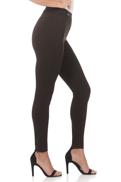 Secret Figure Pull-on Knit Pants with a Skinny Silhouette